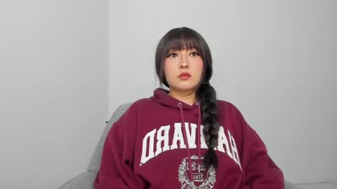 Snapshot of boonie_girl chatting on 05-12-26, 05:15 Booniee online show from 05-12-26, 05:15