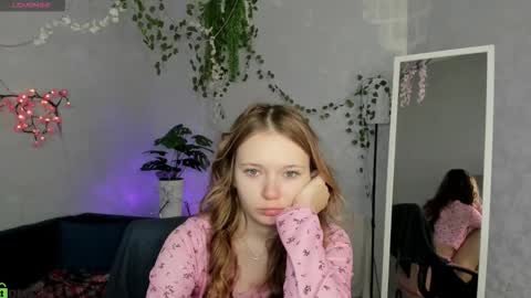 Milena online show from 01-13-26, 03:01