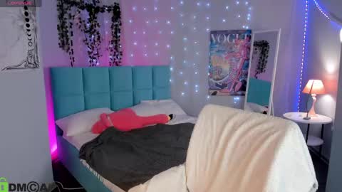 Snapshot of booozekirs_ chatting on 04-29-26, 02:59 Milena online show from 04-29-26, 02:59
