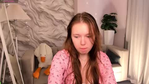 Snapshot of booozekirs_ chatting on 05-14-26, 03:24 Milena online show from 05-14-26, 03:24