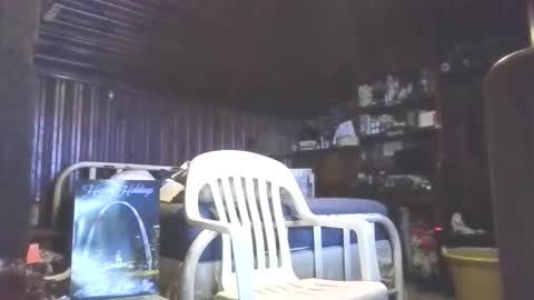 Snapshot of booshy chatting on 04-25-26, 08:50 Booshwa online show from 04-25-26, 08:50