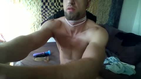 Snapshot of booty4pegging chatting on 10-31-25, 10:05 booty4pegging online show from 10-31-25, 10:05