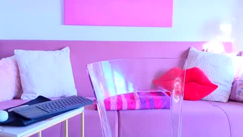 Snapshot of bootyliciousbunny chatting on 07-31-26, 04:23 bootyliciousbunny online show from 07-31-26, 04:23