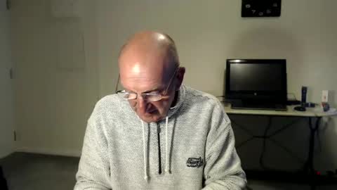 Snapshot of boppy21 chatting on 03-04-25, 08:49 Boppy21 online show from 03-04-25, 08:49