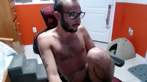 Snapshot of boredfun602 chatting on 10-18-25, 03:20 boredfun602 online show from 10-18-25, 03:20