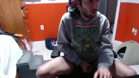 Snapshot of boredfun602 chatting on 11-12-25, 05:13 boredfun602 online show from 11-12-25, 05:13