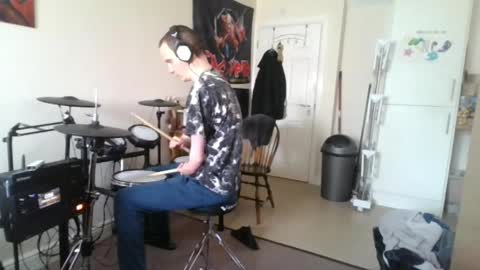 boredlul online show from 04-26-26, 08:56