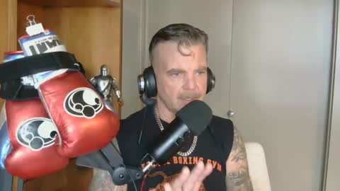 BOSS online show from 11-21-25, 06:06