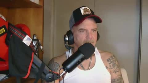 BOSS online show from 11-26-25, 07:04