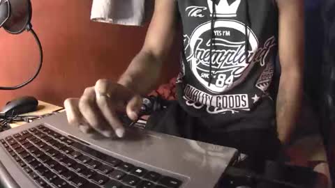 boss_playa98 online show from 02-17-25, 08:36