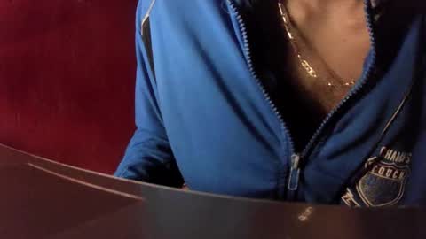 boss_playa98 online show from 03-02-25, 08:38