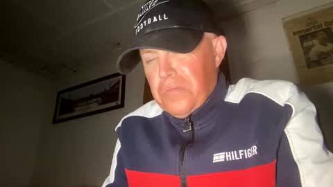 Snapshot of bostonirish45 chatting on 05-20-26, 05:24 bostonirish45 online show from 05-20-26, 05:24