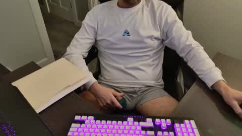 Snapshot of bostonmarine31 chatting on 02-17-25, 08:36 bostonmarine31 online show from 02-17-25, 08:36