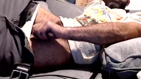 bottomfeeder716 online show from 03-09-25, 01:14