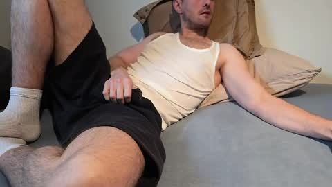 Snapshot of bottomtsinner chatting on 05-02-26, 10:09 bottomtsinner online show from 05-02-26, 10:09