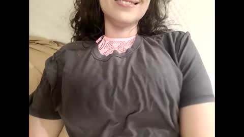 Bouncy Queen Majesty online show from 03-10-26, 06:02