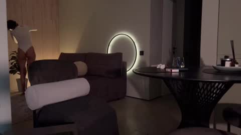 Snapshot of bowtorina chatting on 01-29-25, 02:32 Brat and Confident Real Femdon Not for everyone online show from 01-29-25, 02:32