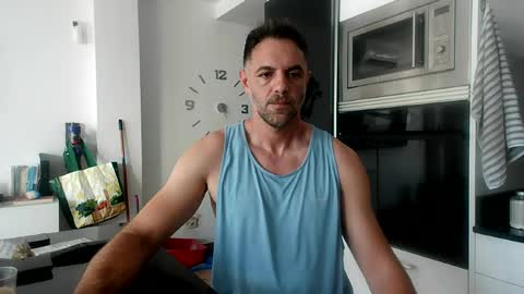 Snapshot of boxing___spf chatting on 07-08-26, 02:10 boxing___spf online show from 07-08-26, 02:10