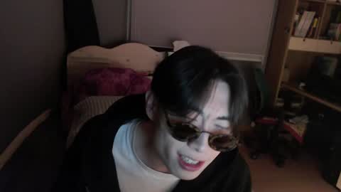 boxman556990 online show from 02-12-25, 08:40