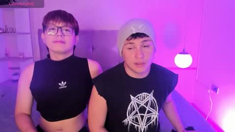 boy2boy_aheat online show from 10-11-25, 12:26