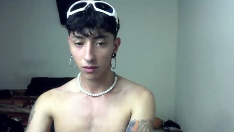 Boy Astro online show from 01-09-25, 01:39