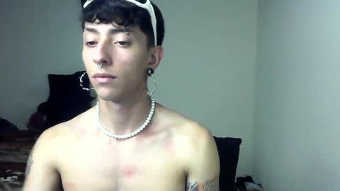 Boy Astro online show from 01-12-25, 12:39