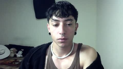 Boy Astro online show from 01-16-25, 11:37