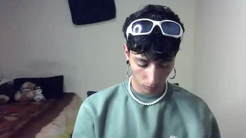 Boy Astro online show from 01-28-25, 12:05