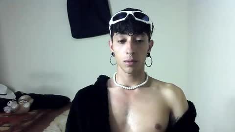 Boy Astro online show from 01-30-25, 01:10