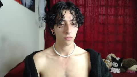 Boy Astro online show from 09-22-25, 10:34