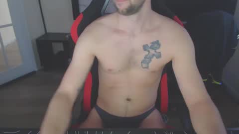 boy_t0y89 online show from 03-03-25, 03:20