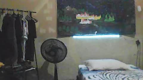boy_tatto77 online show from 06-07-26, 05:22