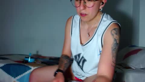 Edward ftm trans queerslave online show from 11-28-25, 08:22