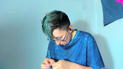 Edward ftm trans queerslave online show from 12-15-25, 12:20