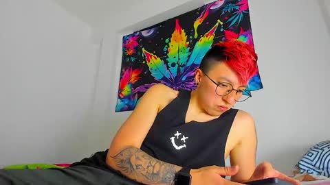 Edward ftm trans queerslave online show from 02-10-26, 10:52