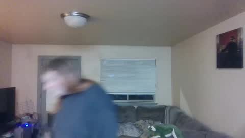 Snapshot of boyandfriend chatting on 11-19-25, 02:11 clay online show from 11-19-25, 02:11