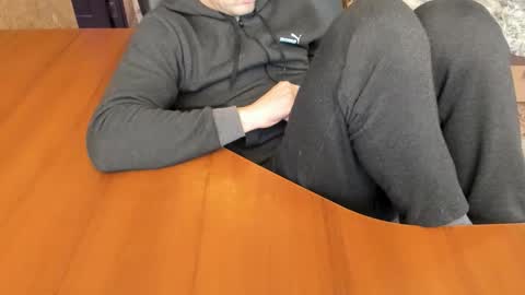 BoyApollon online show from 10-30-25, 07:32