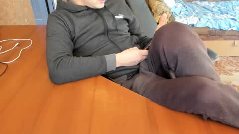 BoyApollon online show from 11-19-25, 10:37