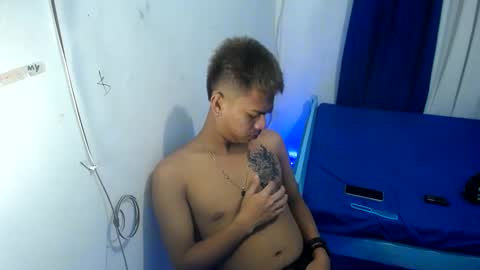 boyax16 online show from 01-08-25, 09:53