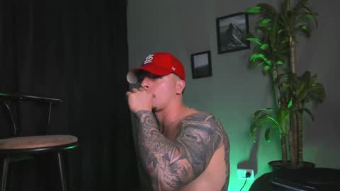 Snapshot of boyc02_ chatting on 12-11-24, 05:53 boyc02_ online show from 12-11-24, 05:53