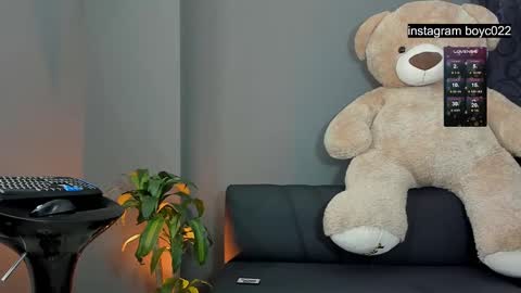 Snapshot of boyc02_ chatting on 02-14-25, 10:49 boyc02_ online show from 02-14-25, 10:49