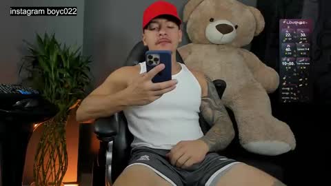 Snapshot of boyc02_ chatting on 02-28-25, 11:03 boyc02_ online show from 02-28-25, 11:03