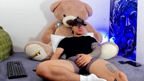 boyc02_ online show from 01-15-26, 03:49