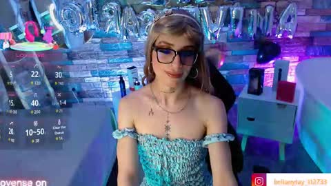 Snapshot of boyfox_tay chatting on 09-28-25, 04:07 boyfox_tay online show from 09-28-25, 04:07