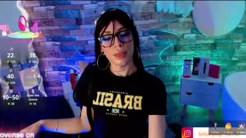 Snapshot of boyfox_tay chatting on 10-18-25, 04:59 boyfox_tay online show from 10-18-25, 04:59