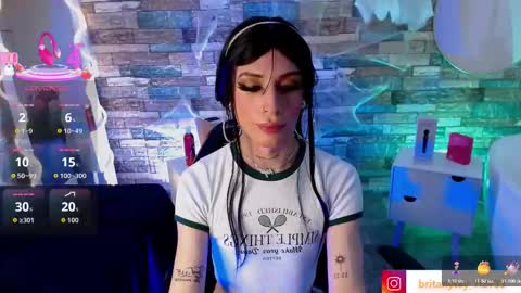 Snapshot of boyfox_tay chatting on 11-11-25, 04:01 boyfox_tay online show from 11-11-25, 04:01