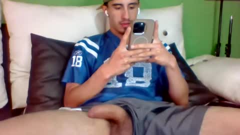Felipe  online show from 07-17-26, 09:52