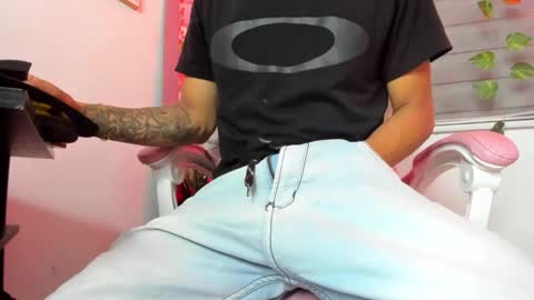 boyhornysex55 online show from 11-04-25, 12:21