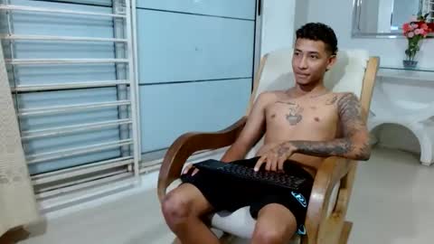 boyhot_sw online show from 10-25-25, 01:02