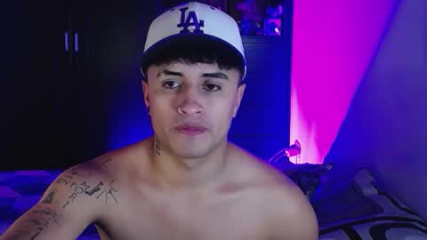 Snapshot of boylatin_777 chatting on 03-02-26, 03:41 miguel online show from 03-02-26, 03:41